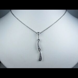 Nini Riccis Swarovski crystal necklace and earring bundle